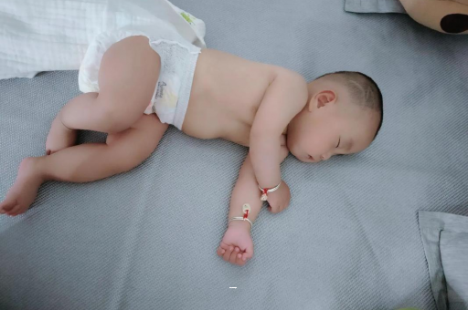 垦利孕妇肚脐周围发青
